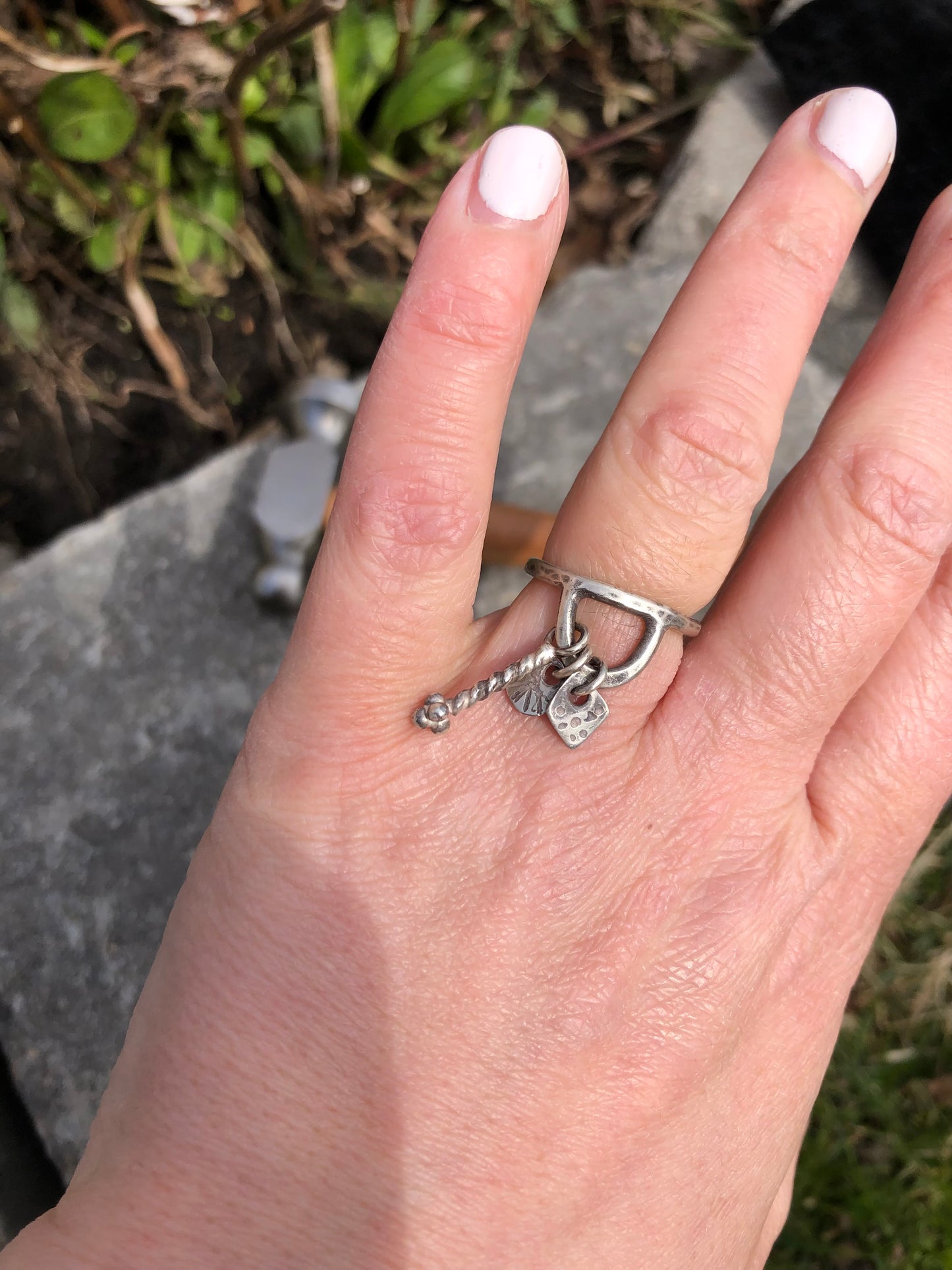 Flutter Charm Ring