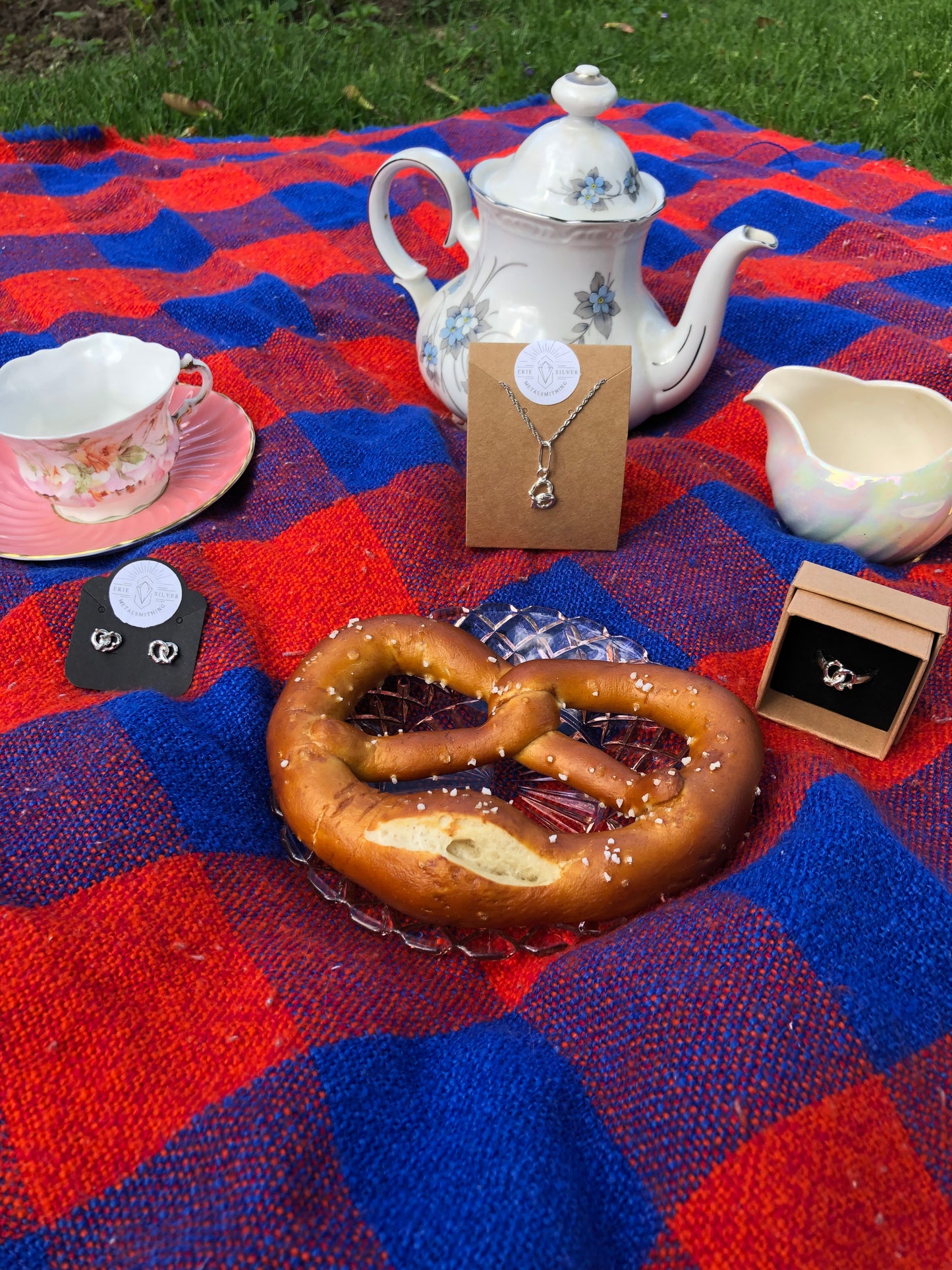 Medium Silver Pretzel Charm
